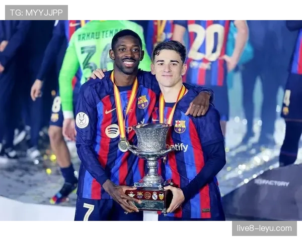 佩德里闪耀国家德比,助巴萨逆转皇马状态回勇 佩德里闪耀国家德比,助巴萨逆转皇马状态回勇