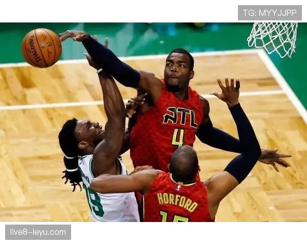 南特防线坚如磐石,赛季防守数据亮眼引关注 南特防线坚如磐石,赛季防守数据亮眼引关注