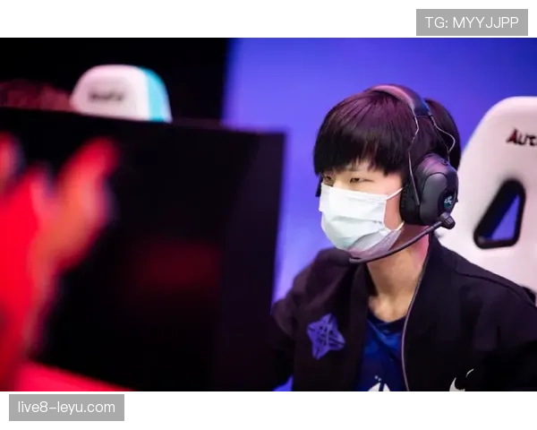 埃德森状态回暖，惊人反应速度助球队斩获关键胜利