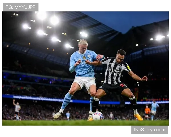 曼城近期比赛对关键球员依赖加剧,核心表现波动对争冠形势产生影响 曼城近期比赛对关键球员依赖加剧,核心表现波动对争冠形势产生影响