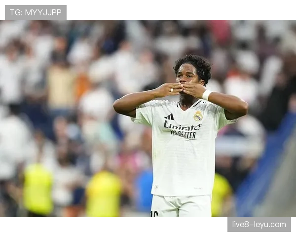 恩德里克从帕尔梅拉斯天才到皇马新星的生涯全景复盘