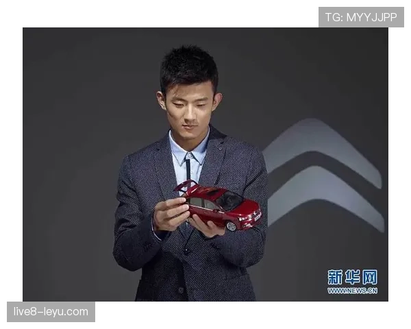 谌龙街头像邻家大哥，刷卡记录却像亿万富翁的购物清单