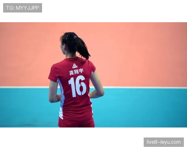 龚翔宇又开始拆豪宅了，这生活跟比赛场上一点关系都没有吧？